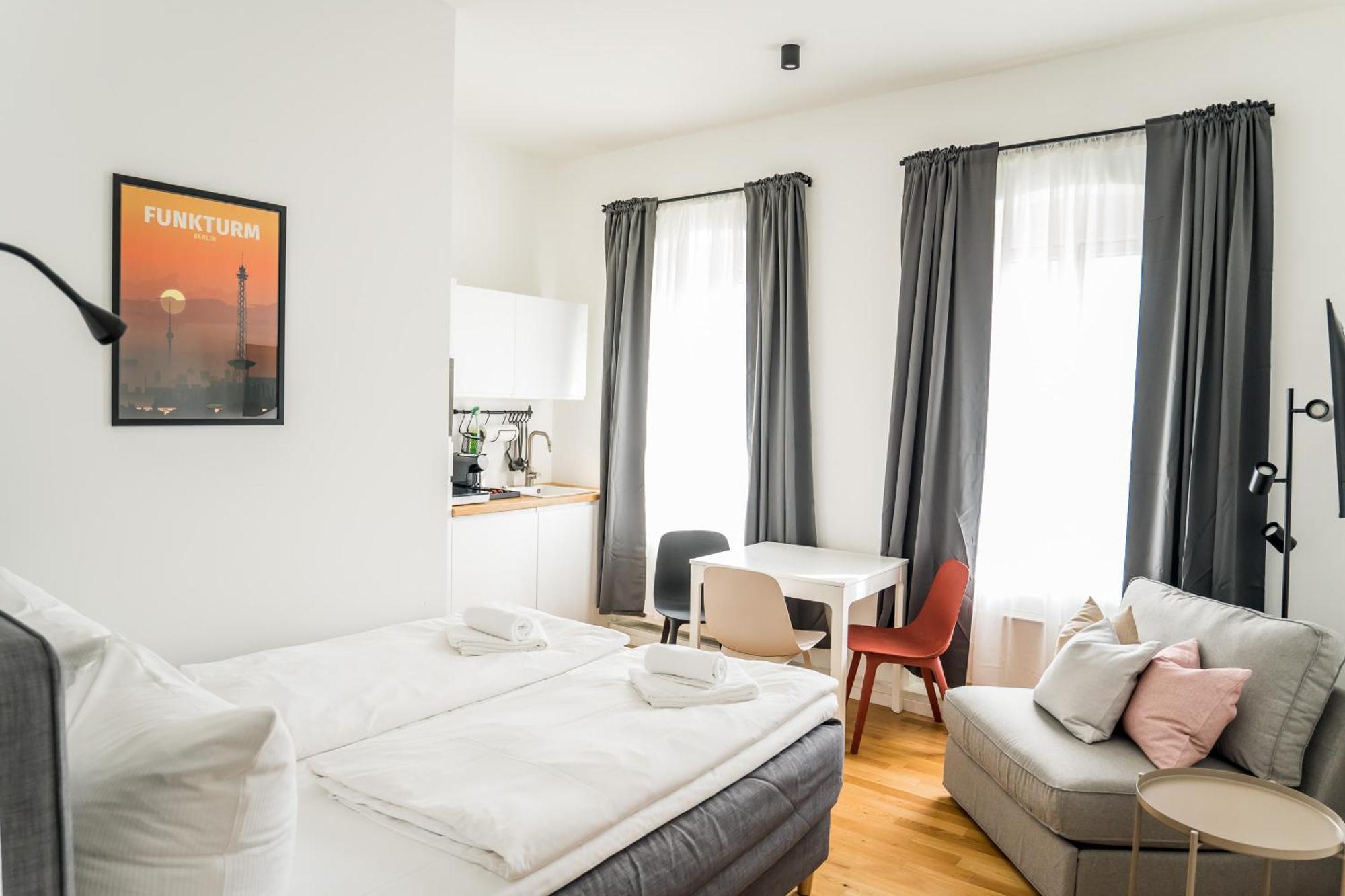 Homaris Apartments Schlueterstrasse ベルリン エクステリア 写真
