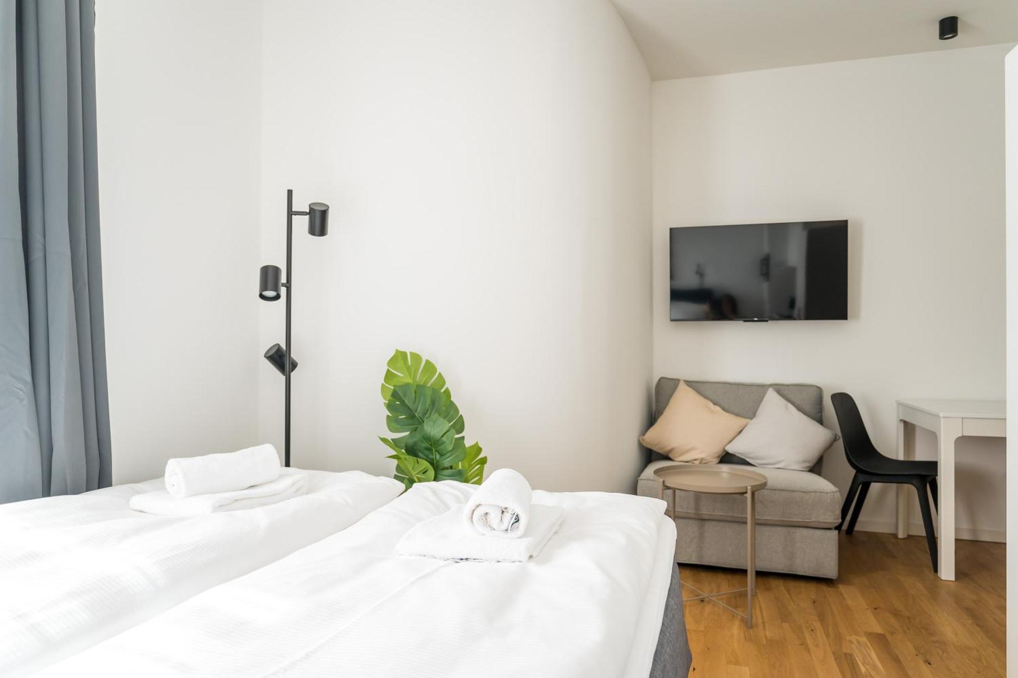 Homaris Apartments Schlueterstrasse ベルリン エクステリア 写真