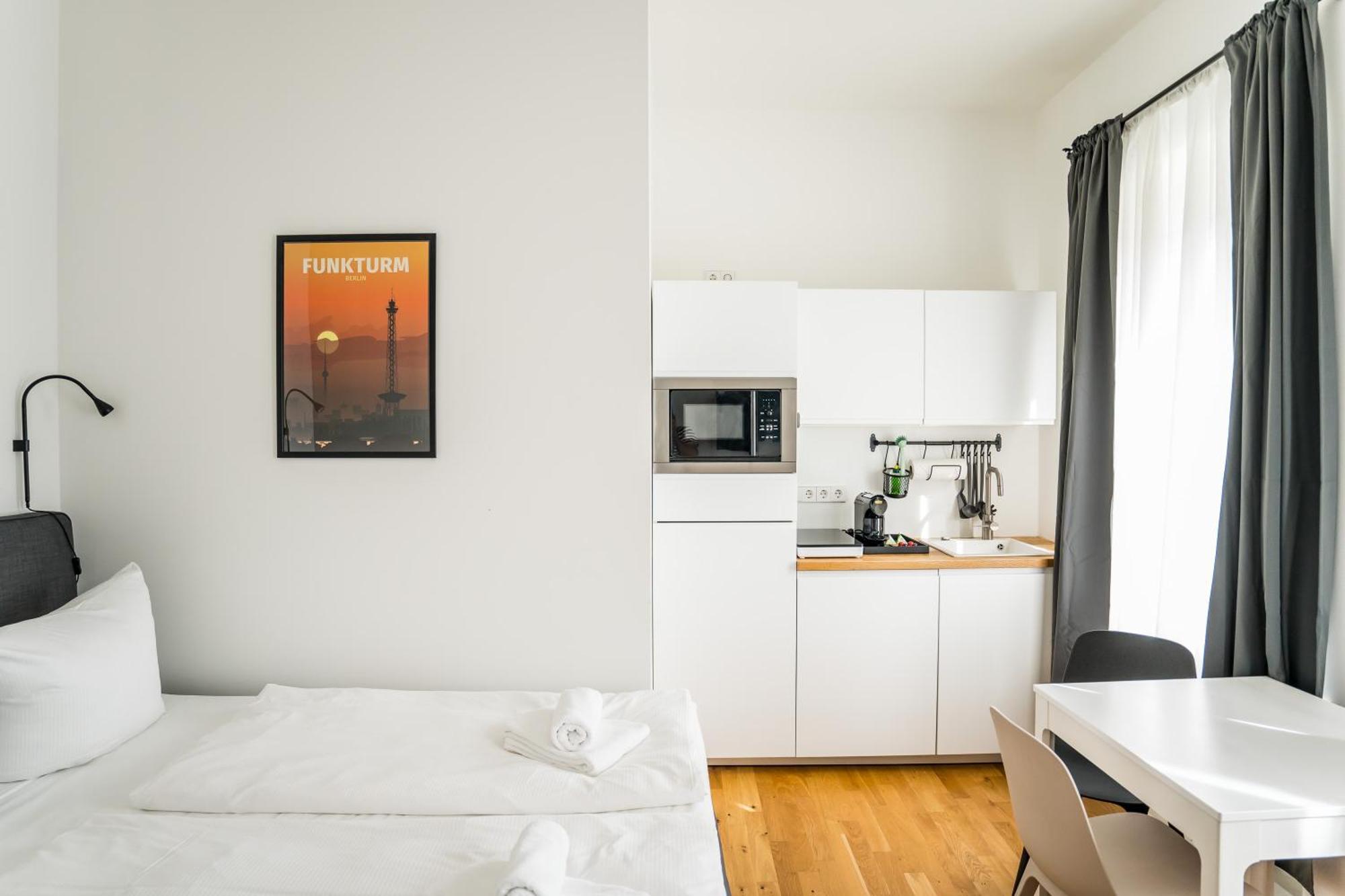 Homaris Apartments Schlueterstrasse ベルリン エクステリア 写真