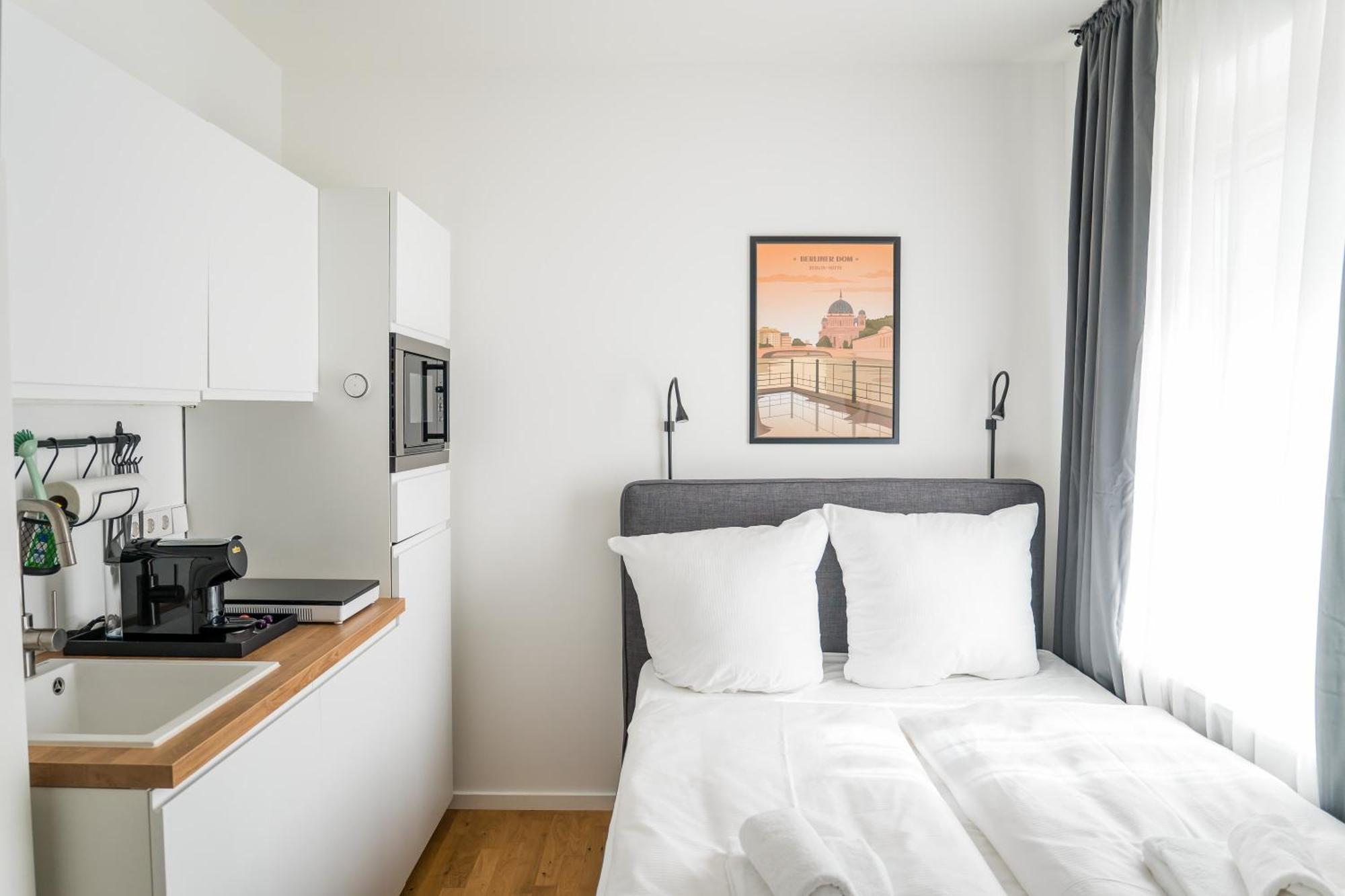 Homaris Apartments Schlueterstrasse ベルリン エクステリア 写真