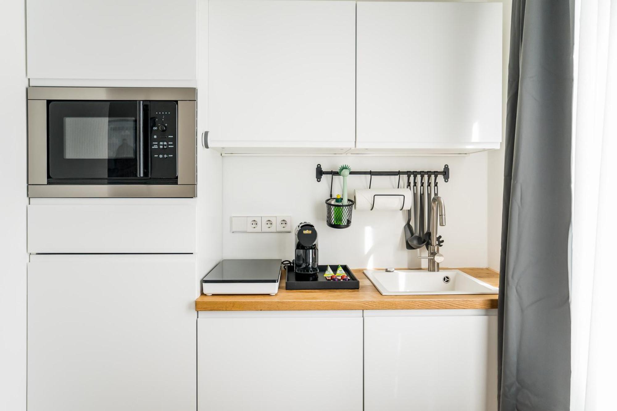 Homaris Apartments Schlueterstrasse ベルリン エクステリア 写真